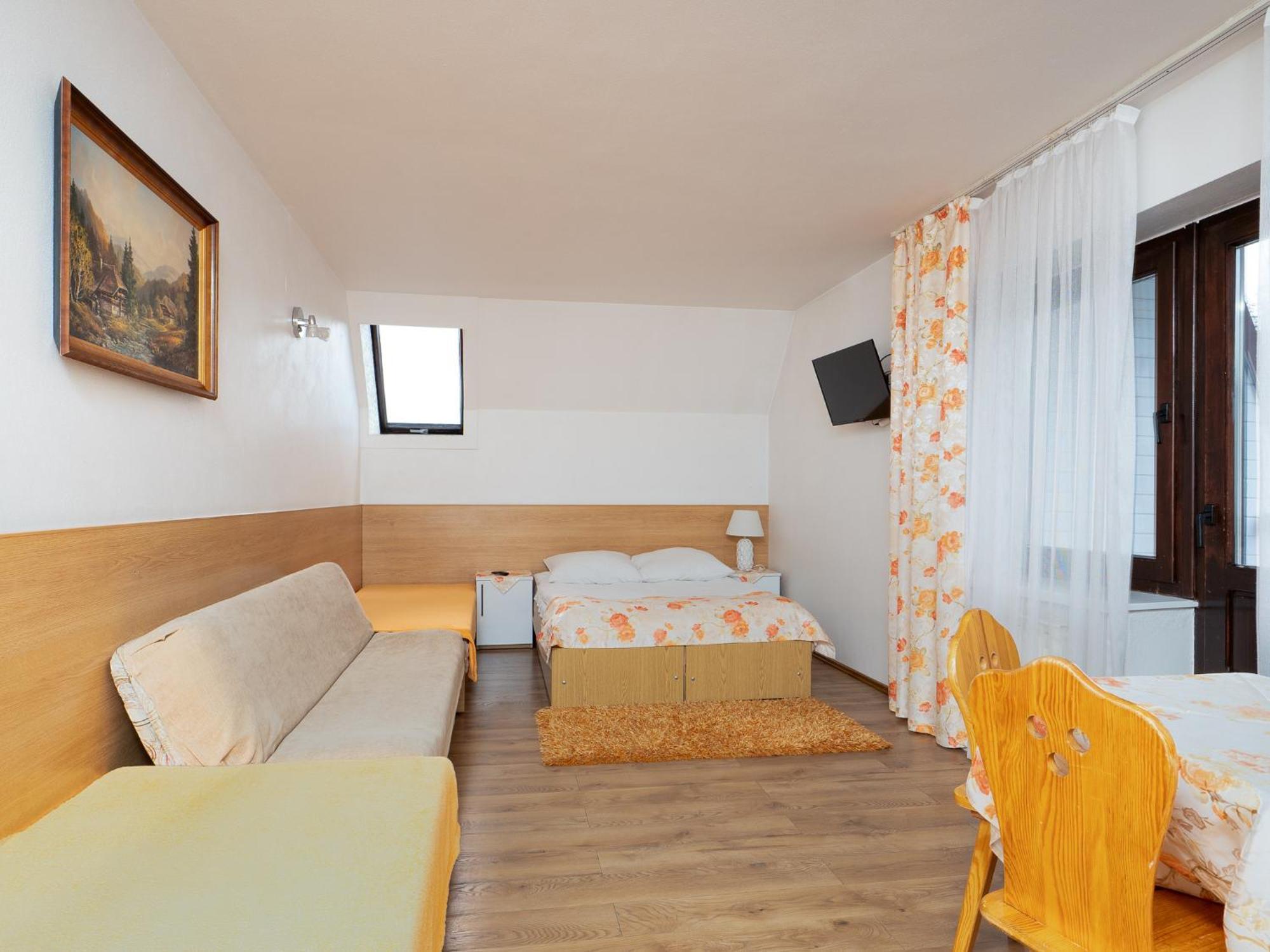 Bed and Breakfast Anna Maria Мале-Цихе Экстерьер фото