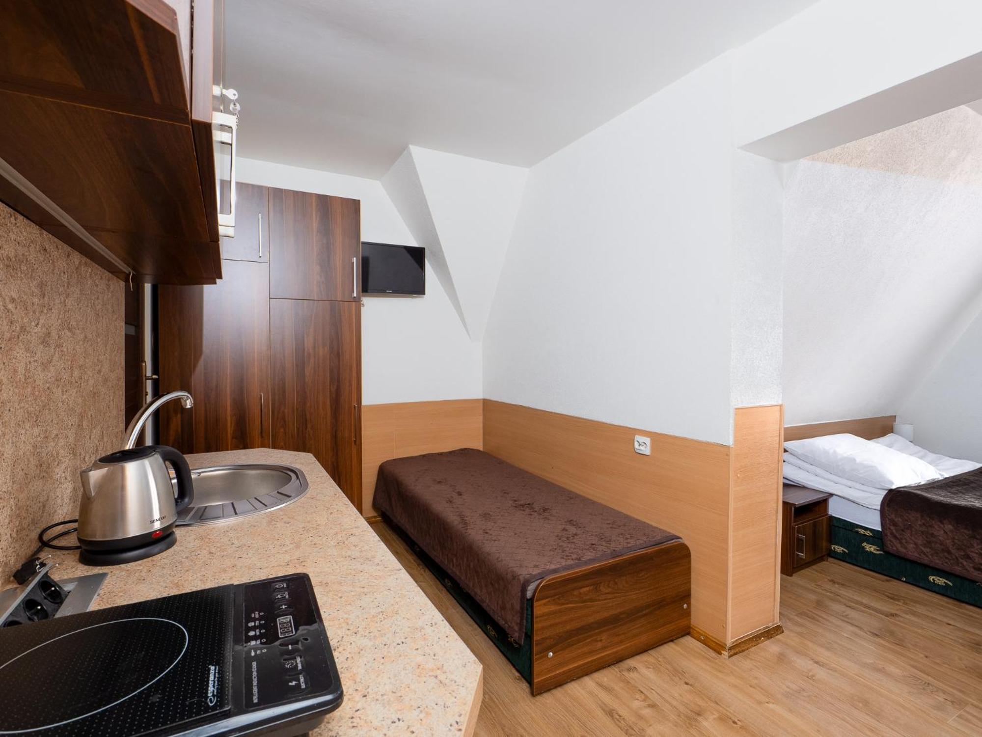 Bed and Breakfast Anna Maria Мале-Цихе Экстерьер фото
